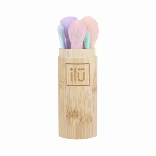 34489_B2B_en-eu_pictures_product_1539_ilu-set-of-5-makeup-brushes-and-bamboo-tube_1920x1080_1.jpg.webp