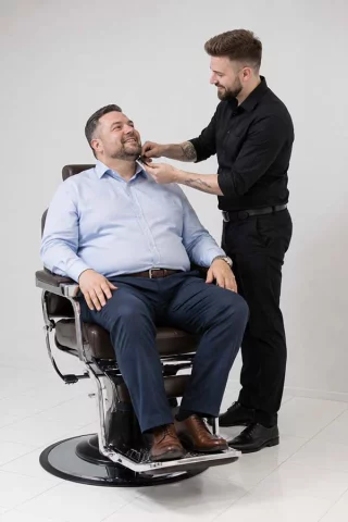 sakai-mayfair-barber-chair-black-06a62faa0886db.jpg