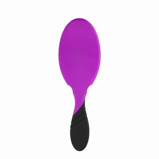 38018_B2B_en-eu_pictures_product_655552_wetbrush-pro-detangler-violet_1920x1080_2.jpg.webp