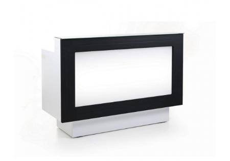 Vastaanottotiskit ja odotustilan kalusteet