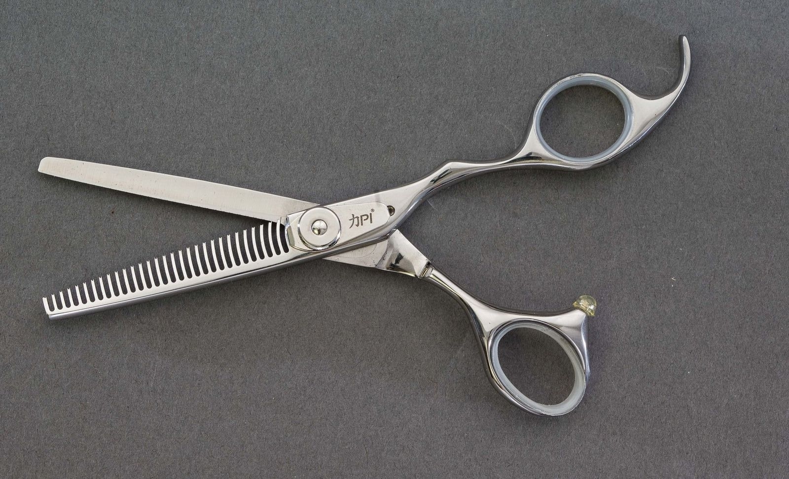 22134_B2B_en-eu_pictures_product_788936_pi-zs-5530-55--thinning-scissors-30_1920x1080_1.jpg.webp