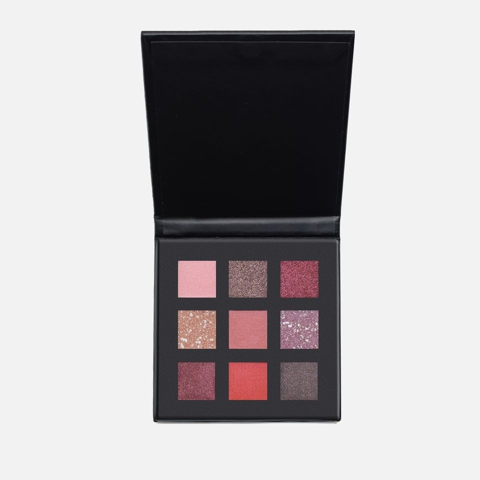 32883_B2B_fi-fi_pictures_product_E850B_elixir-make-up-eyeshadow-palette-passion-850b-life-is-a-party_1920x1080_0.jpg.webp